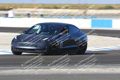 media/Nov-08-2025-Speed Ventures (Sat) [[1c7a6332f5]]/TC B/Session 3 (Turn 1)/